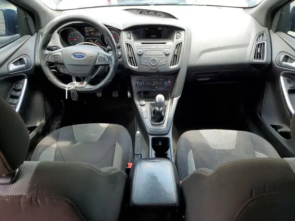 1FADP3L92HL237128 2017 FORD FOCUS - Image 8
