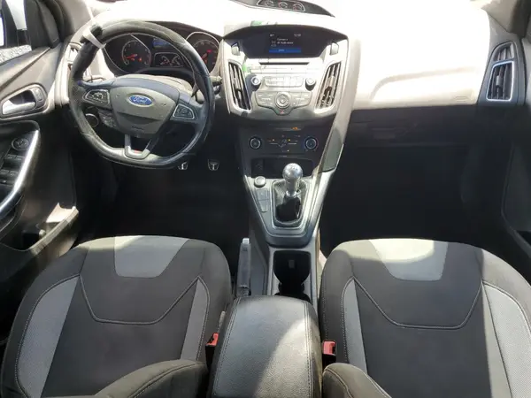 1FADP3L92HL256634 2017 FORD FOCUS - Image 8