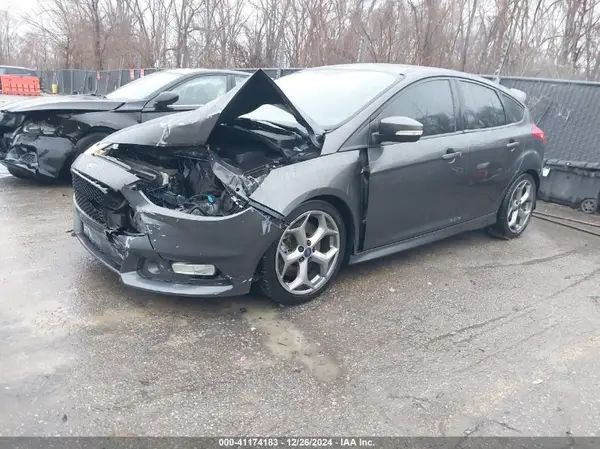1FADP3L92HL257573 2017 FORD FOCUS ST - Image 2