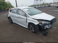 1FADP3L92HL305699 2017 FORD FOCUS ST
