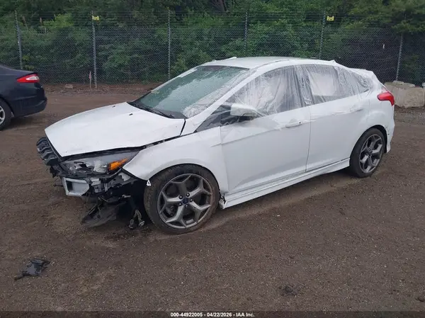 1FADP3L92HL305699 2017 FORD FOCUS ST - Image 2