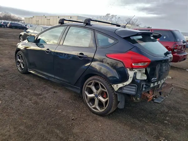 1FADP3L92HL311146 2017 FORD FOCUS - Image 2