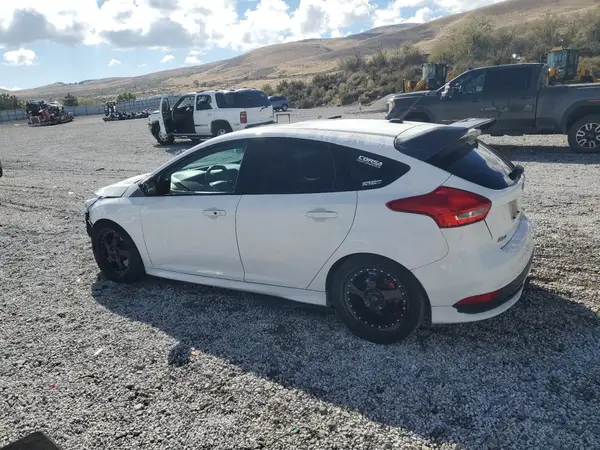 1FADP3L92HL329131 2017 FORD FOCUS - Image 2