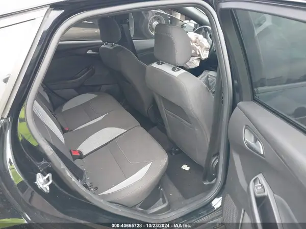1FADP3L92JL229956 2018 FORD FOCUS - Image 8
