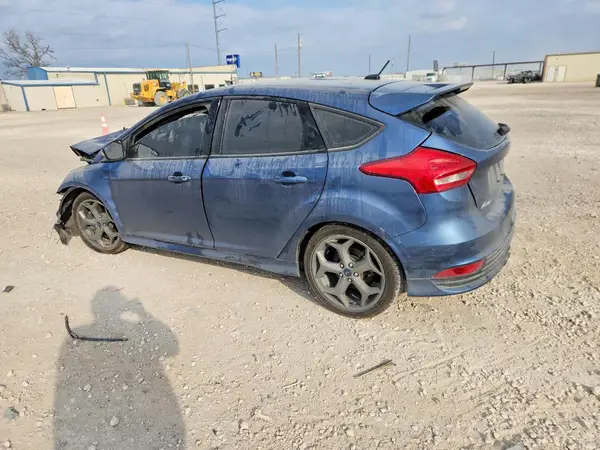 1FADP3L92JL232291 2018 FORD FOCUS - Image 2