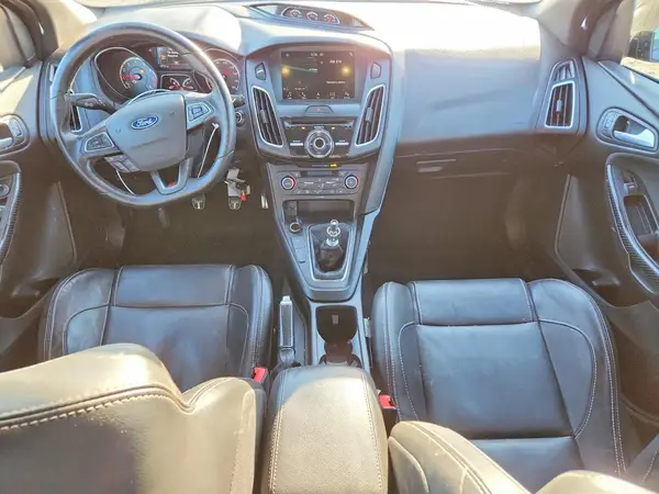 1FADP3L92JL256803 2018 FORD FOCUS - Image 8