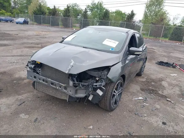 1FADP3L92JL276260 2018 FORD FOCUS ST - Image 2