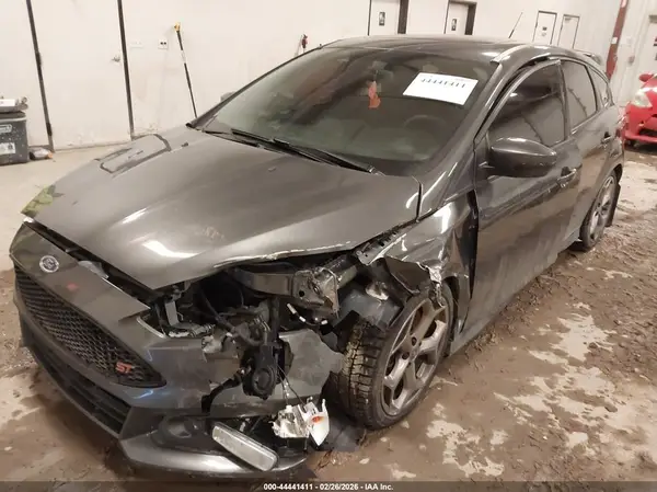 1FADP3L92JL292555 2018 FORD FOCUS ST - Image 2
