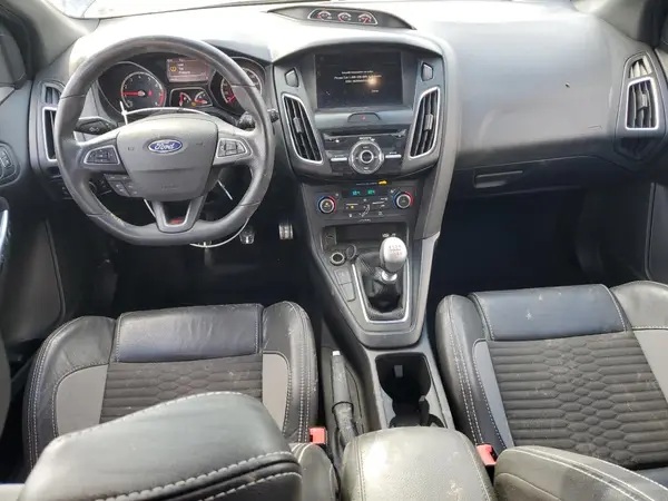 1FADP3L92JL332584 2018 FORD FOCUS - Image 8