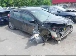 1FADP3L93GL275711 2016 FORD FOCUS ST