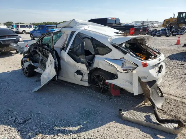 1FADP3L93GL407351 2016 FORD FOCUS - Image 2