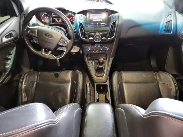 1FADP3L93HL236182 2017 FORD FOCUS - Image 8