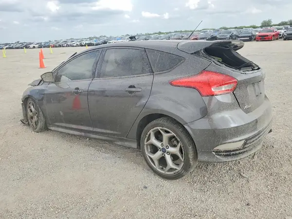 1FADP3L93HL244492 2017 FORD FOCUS - Image 2
