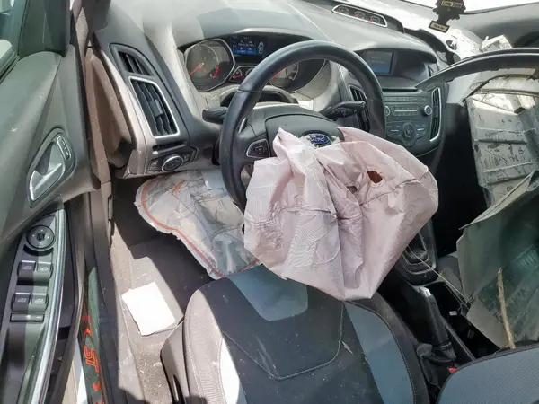 1FADP3L93HL310281 2017 FORD FOCUS - Image 8