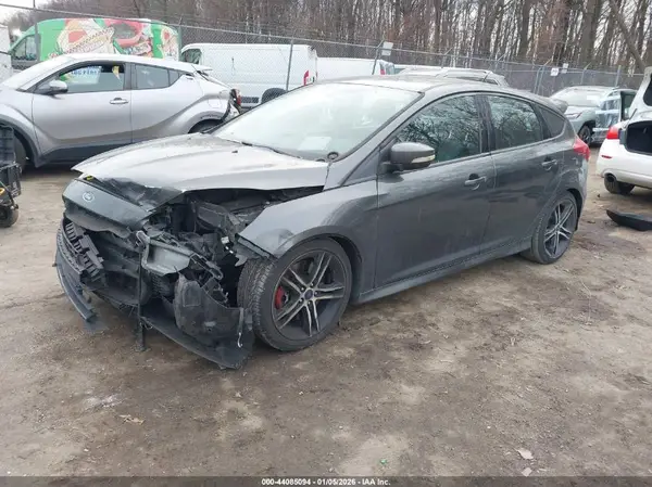 1FADP3L93HL335715 2017 FORD FOCUS ST - Image 2