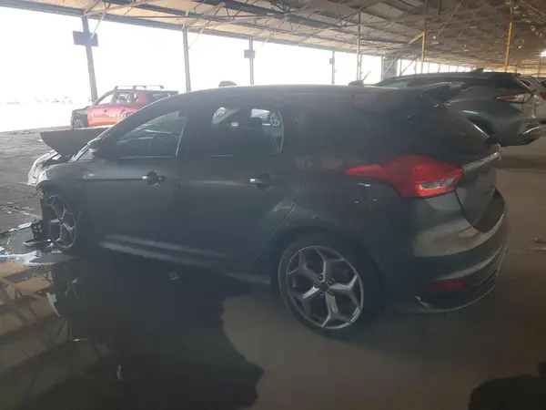 1FADP3L93JL224121 2018 FORD FOCUS - Image 2