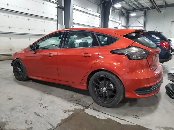 1FADP3L93JL237581 2018 FORD FOCUS - Image 2