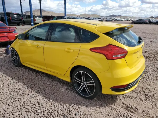 1FADP3L93JL242408 2018 FORD FOCUS - Image 2