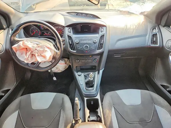 1FADP3L93JL282729 2018 FORD FOCUS - Image 8