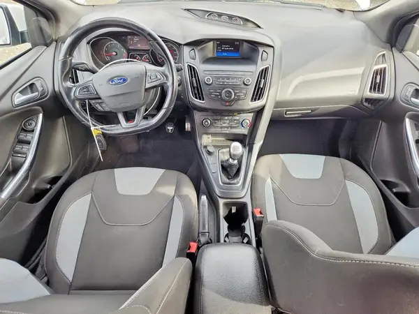 1FADP3L93JL317138 2018 FORD FOCUS - Image 8