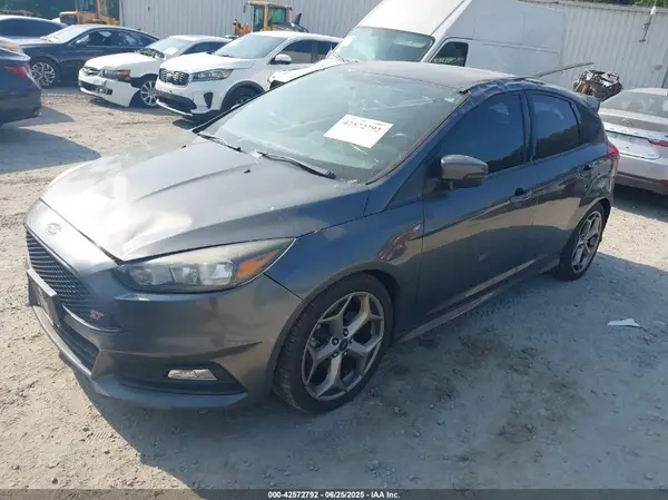 1FADP3L93JL325384 2018 FORD FOCUS ST - Image 2