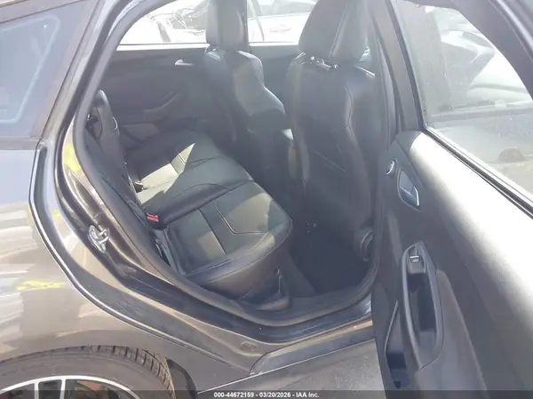 1FADP3L94GL241194 2016 FORD FOCUS ST - Image 8