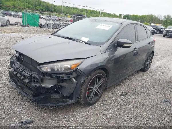 1FADP3L94GL250543 2016 FORD FOCUS ST - Image 2