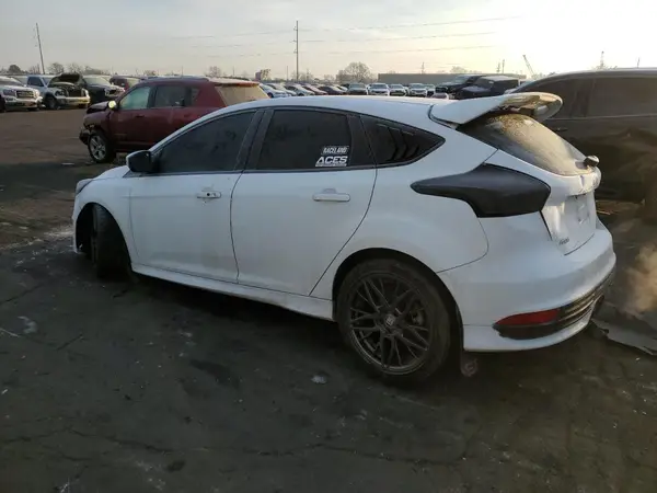 1FADP3L94GL405169 2016 FORD FOCUS - Image 2