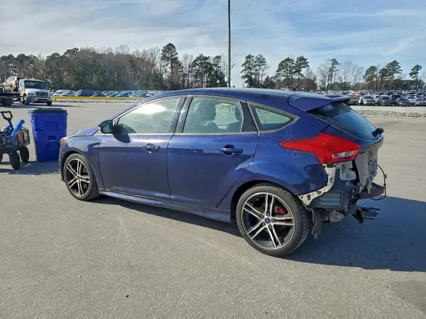 1FADP3L94HL221528 2017 FORD FOCUS - Image 2
