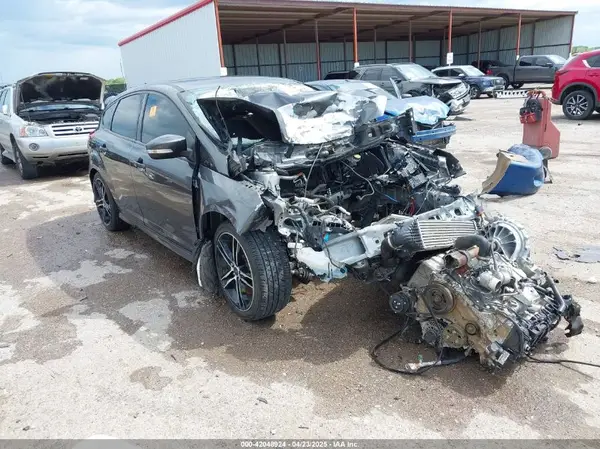 1FADP3L94HL244274 2017 FORD FOCUS ST - Image 1