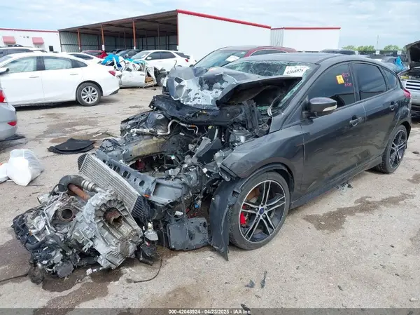 1FADP3L94HL244274 2017 FORD FOCUS ST - Image 2