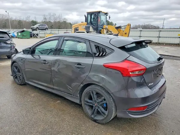 1FADP3L94HL297427 2017 FORD FOCUS - Image 2