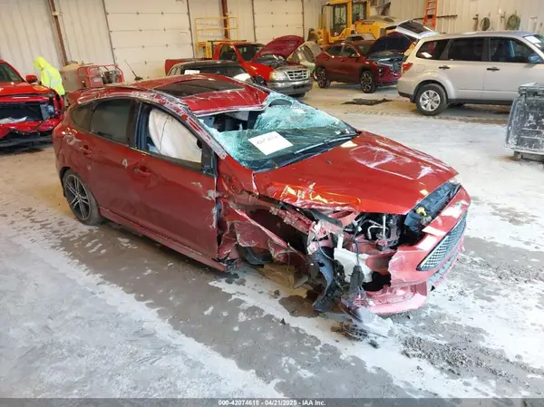 1FADP3L94JL200006 2018 FORD FOCUS ST - Image 1