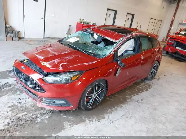 1FADP3L94JL200006 2018 FORD FOCUS ST - Image 2