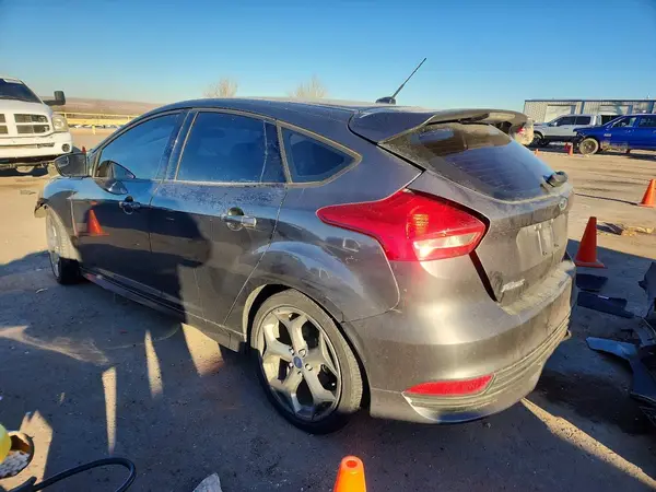 1FADP3L94JL204816 2018 FORD FOCUS - Image 2