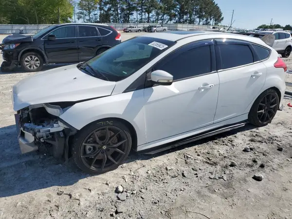 1FADP3L94JL208705 2018 FORD FOCUS - Image 1