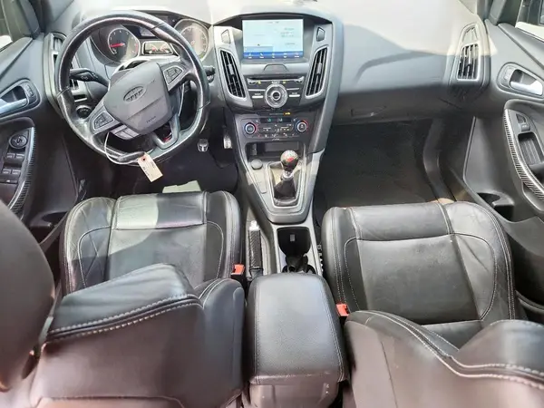 1FADP3L94JL213533 2018 FORD FOCUS - Image 8