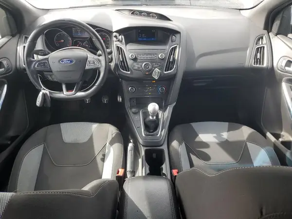 1FADP3L94JL242367 2018 FORD FOCUS - Image 8