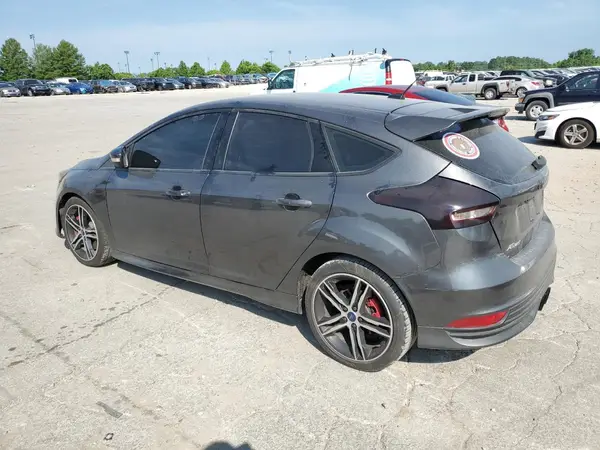 1FADP3L94JL282335 2018 FORD FOCUS - Image 2