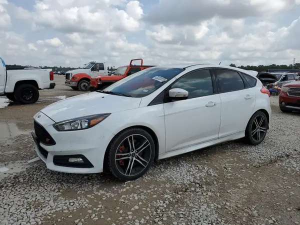 1FADP3L94JL304544 2018 FORD FOCUS - Image 1