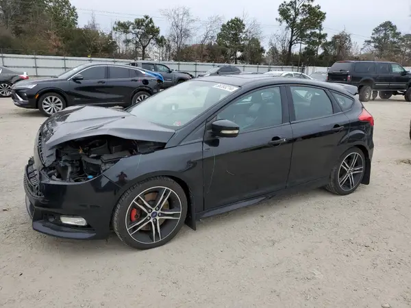 1FADP3L94JL307234 2018 FORD FOCUS - Image 1