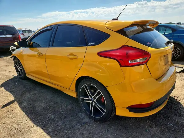 1FADP3L95GL262572 2016 FORD FOCUS - Image 2