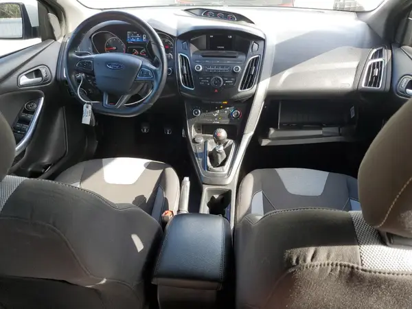 1FADP3L95GL392108 2016 FORD FOCUS - Image 8
