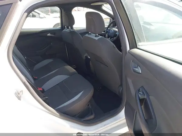 1FADP3L95HL208237 2017 FORD FOCUS ST - Image 8