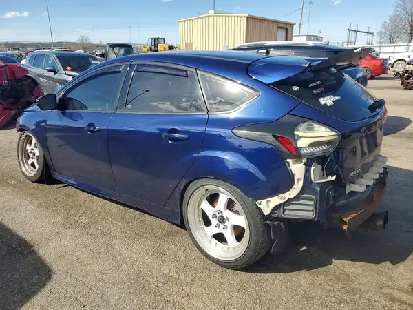 1FADP3L95HL213700 2017 FORD FOCUS - Image 2