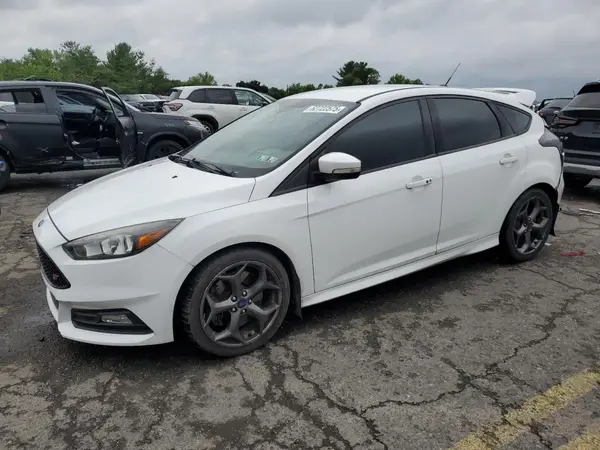 1FADP3L95HL234210 2017 FORD FOCUS - Image 1