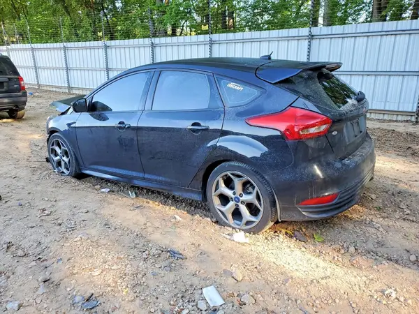 1FADP3L95HL256160 2017 FORD FOCUS - Image 2