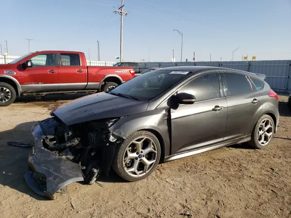 1FADP3L95HL257907 2017 FORD FOCUS - Image 1