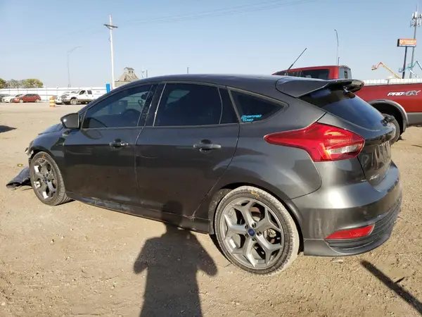 1FADP3L95HL257907 2017 FORD FOCUS - Image 2