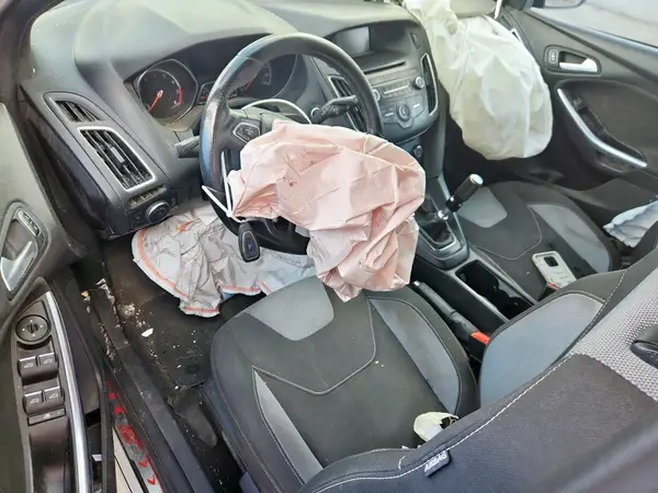 1FADP3L95HL260466 2017 FORD FOCUS - Image 8